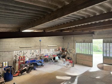 Garage et parking a vendre Beaupréau-en-Mauges 49600 Maine-et-Loire 280 m2  43000 euros