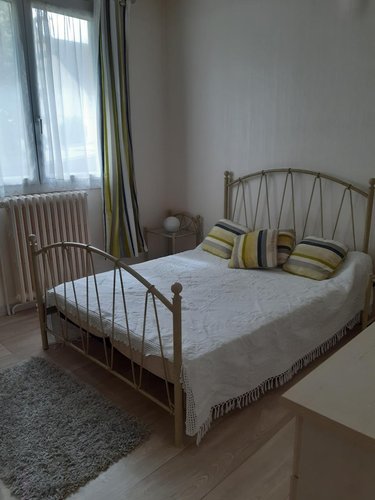 Location maison Arnage 72230 Sarthe 75 m2 3 pièces 900 euros
