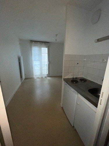 Location appartement Le Mans 72000 Sarthe 20 m2 1 pièce 382 euros