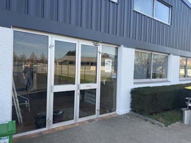 Location fonds et murs commerciaux Cambrai 59400 Nord 700 m2  5000 euros