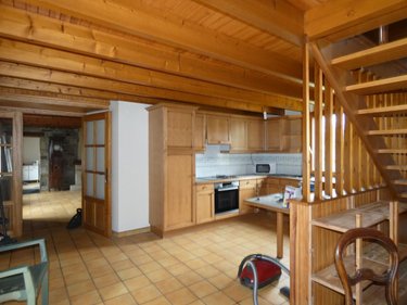 Maison a vendre Berrien 29690 Finistère 149 m2  271700 euros
