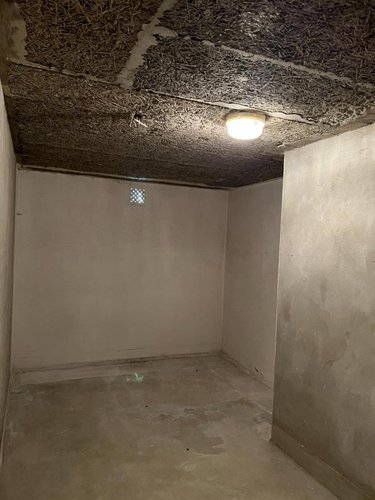 Fonds et murs commerciaux a vendre Guingamp 22200 Côtes-d'Armor 492 m2  355360 euros