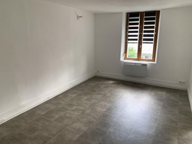 Location appartement Aubigny-en-Artois 62690 Pas-de-Calais 84 m2  580 euros