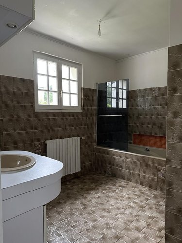 Maison a vendre Landivisiau 29400 Finistère 134 m2 6 pièces 235125 euros