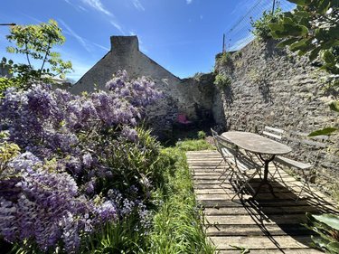 Immeuble a vendre Le Palais 56360 Morbihan 240 m2  895275 euros