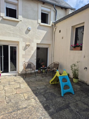 Immeuble a vendre Broons 22250 Côtes-d'Armor 232 m2  278250 euros