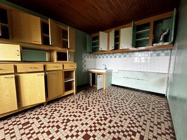 Maison a vendre Anglards-de-Saint-Flour 15100 Cantal 140 m2  167500 euros