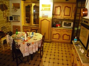 Fonds et murs commerciaux a vendre Guémené-sur-Scorff 56160 Morbihan 100 m2  173680 euros