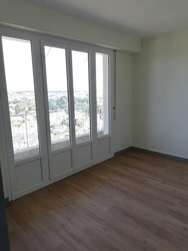 Appartement a vendre Avrillé 49240 Maine-et-Loire 96 m2 5 pièces 246280 euros