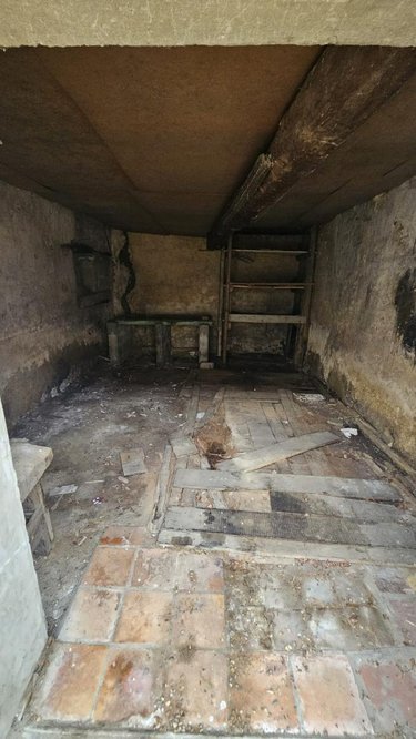 Garage et parking a vendre Vivoin 72170 Sarthe 28 m2  9300 euros