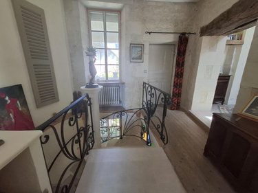 Maison a vendre Saintes 17100 Charente-Maritime 350 m2 13 pièces 1040000 euros