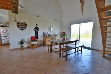 Maison a vendre Armaillé 49420 Maine-et-Loire 176 m2 8 pièces 295000 euros
