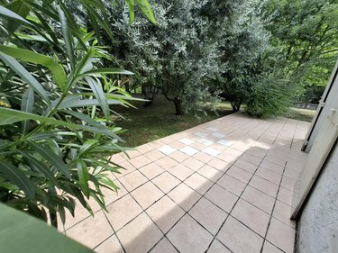 Maison a vendre Saintes 17100 Charente-Maritime 405 m2 11 pièces 500000 euros