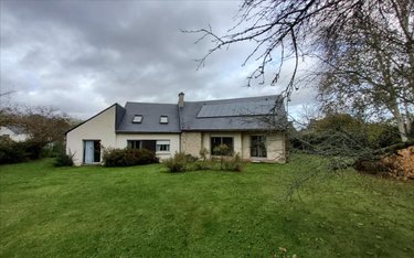Maison a vendre Carhaix-Plouguer 29270 Finistère 171 m2 7 pièces 315000 euros