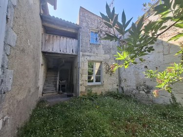Maison a vendre Courcoury 17100 Charente-Maritime 165 m2 4 pièces 272792 euros