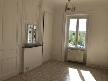 Location appartement Lagnieu 01150 Ain 91 m2 3 pièces 740 euros