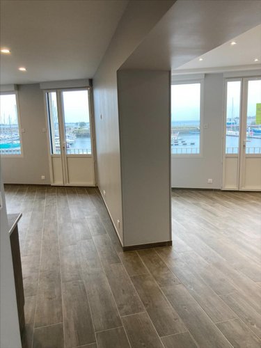 Location appartement Saint-Vaast-la-Hougue 50550 Manche 106 m2 3 pièces 860 euros