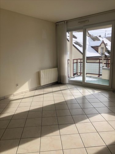 Location appartement Vendôme 41100 Loir-et-Cher 72 m2 3 pièces 690 euros