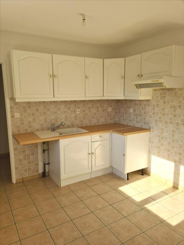 Location maison Saint-Ouen 41100 Loir-et-Cher 84 m2 4 pièces 710 euros