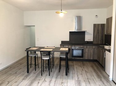 Location appartement Dole 39100 Jura 55 m2 2 pièces 630 euros