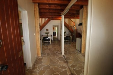 Maison a vendre Saintes 17100 Charente-Maritime 405 m2 11 pièces 592800 euros