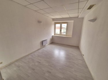 Fonds et murs commerciaux a vendre Troyes 10000 Aube 182 m2  239200 euros