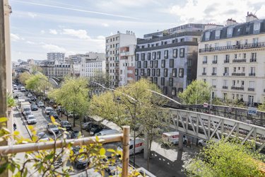 Appartement a vendre Paris 15e arrondissement 75015 Paris 104 m2  1270000 euros