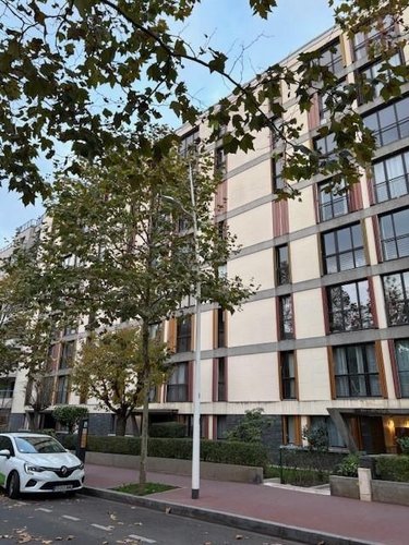 Garage et parking a vendre Montrouge 92120 Hauts-de-Seine 11 m2  22500 euros