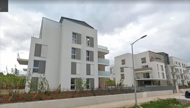 Location garage et parking Bezannes 51430 Marne  70 euros