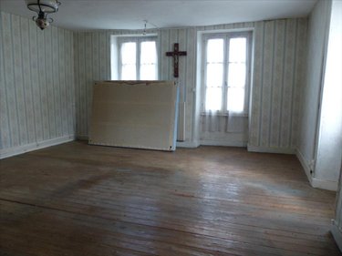 Maison a vendre Oisseau 53300 Mayenne 95 m2 5 pièces 53000 euros