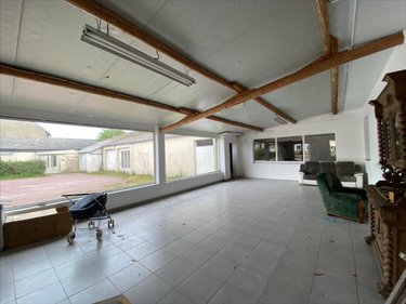 Fonds et murs commerciaux a vendre Saint-Sauveur-le-Vicomte 50390 Manche 500 m2  126720 euros