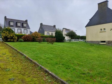 Terrain a batir a vendre Poullaouen 29246 Finistère 697 m2  15500 euros