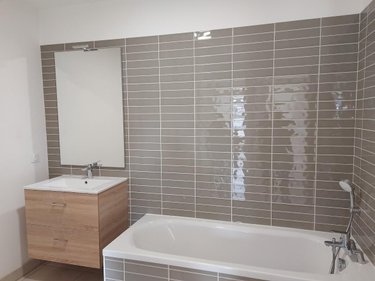 Location appartement Bihorel 76420 Seine-Maritime 71 m2 3 pièces 860 euros