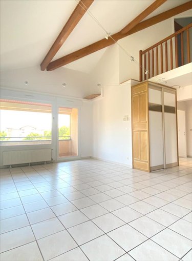 Location appartement Ambérieu-en-Bugey 01500 Ain 84 m2 4 pièces 1166 euros