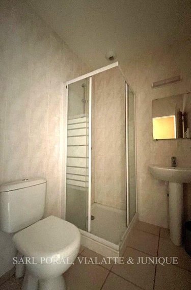 Location appartement Ambérieu-en-Bugey 01500 Ain 20 m2 1 pièce 440 euros