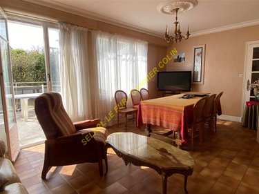 Immeuble a vendre Audierne 29770 Finistère 215 m2  258875 euros