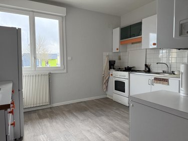 Appartement a vendre Guingamp 22200 Côtes-d'Armor 68 m2 3 pièces 145976 euros