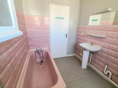 Appartement a vendre Pierrelatte 26700 Drôme 82 m2 5 pièces 91500 euros