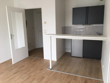 Location appartement Rennes 35000 Ille-et-Vilaine 31 m2 2 pièces 550 euros