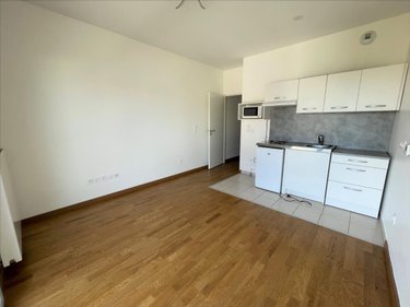 Location appartement Bezannes 51430 Marne 22 m2 1 pièce 401 euros