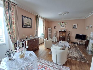 Maison a vendre Pontivy 56300 Morbihan 254 m2 7 pièces 470620 euros