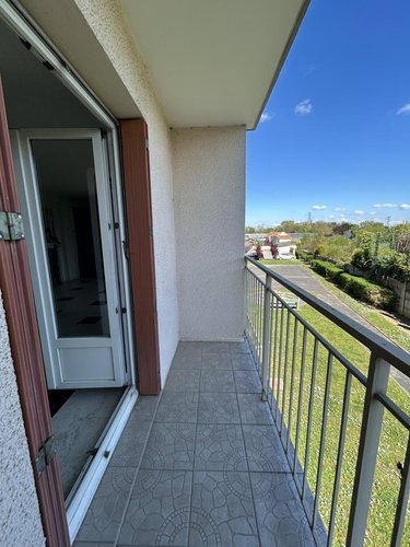 Appartement a vendre Tinqueux 51430 Marne 79 m2 4 pièces 134000 euros