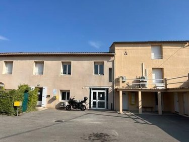 Location fonds et murs commerciaux Pierrelatte 26700 Drôme 39 m2  500 euros