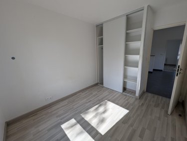Location appartement Corps-Nuds 35150 Ille-et-Vilaine 47 m2  535 euros