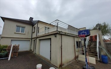Maison a vendre Carhaix-Plouguer 29270 Finistère 108 m2 5 pièces 147000 euros