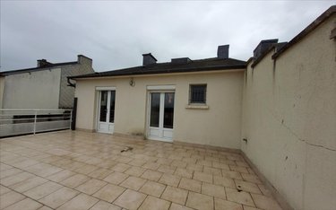 Maison a vendre Carhaix-Plouguer 29270 Finistère 108 m2 5 pièces 147000 euros