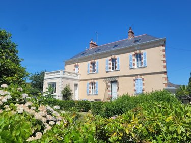 Maison a vendre Saint-Poix 53540 Mayenne 152 m2  293440 euros