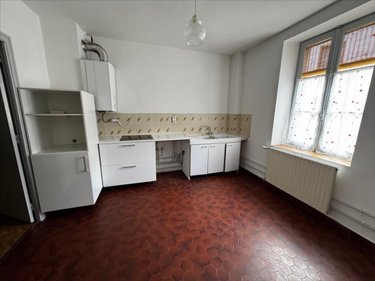 Location appartement Dole 39100 Jura 76 m2 2 pièces 590 euros