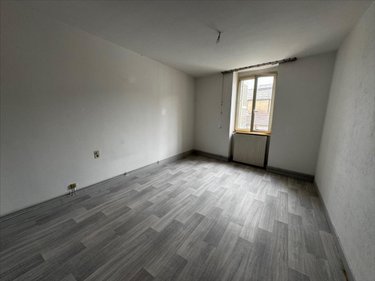 Location appartement Dole 39100 Jura 76 m2 2 pièces 590 euros