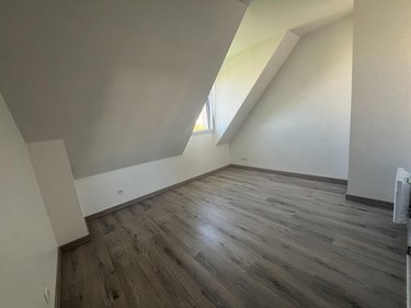 Location maison Montfort-sur-Meu 35160 Ille-et-Vilaine 91 m2 6 pièces 915 euros